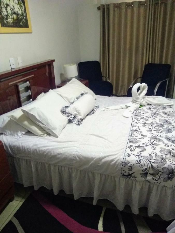Hotel Uniworld Araçatuba エクステリア 写真